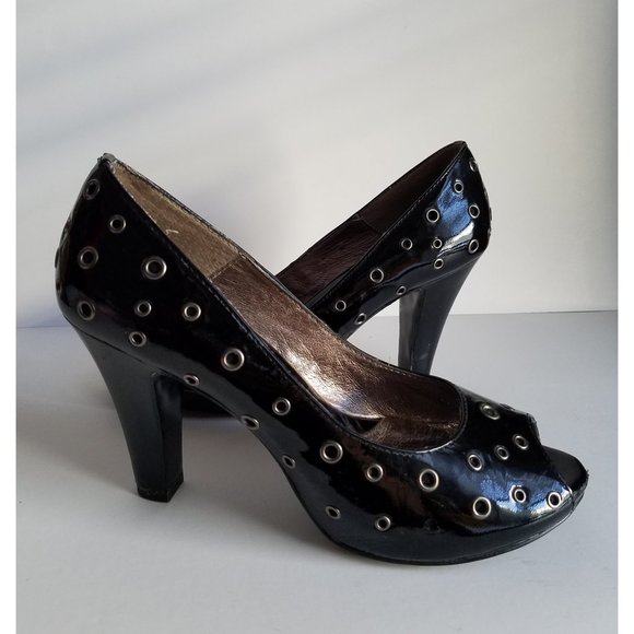 Sofft Patent Leather Studded High Heels - Picture 1 of 8